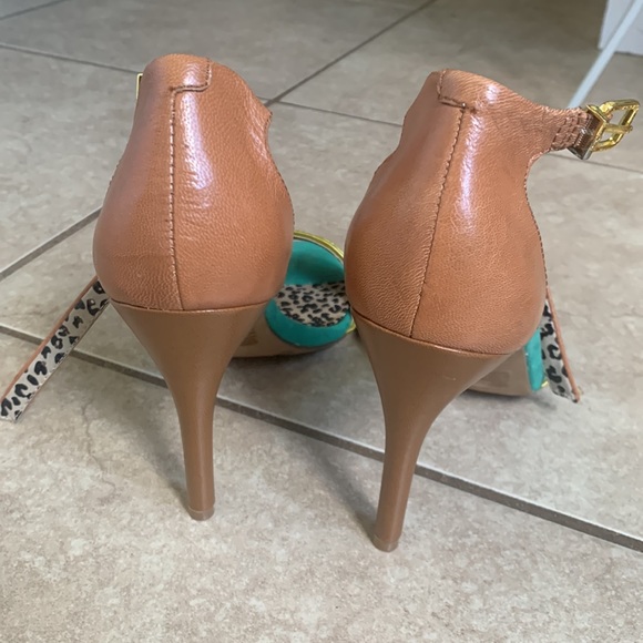 Jessica Simpson heels - Picture 3 of 4